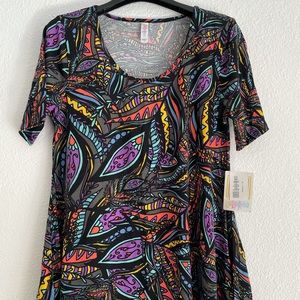 LulaRoe Perfect T - M